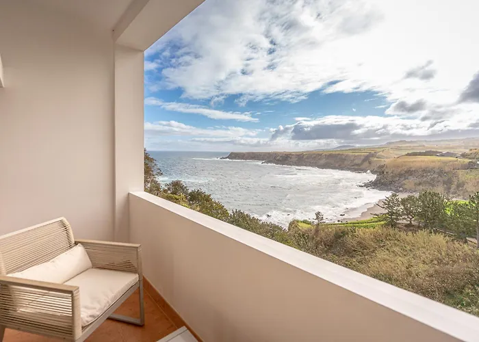 Eagle's Perch In Porto Formoso